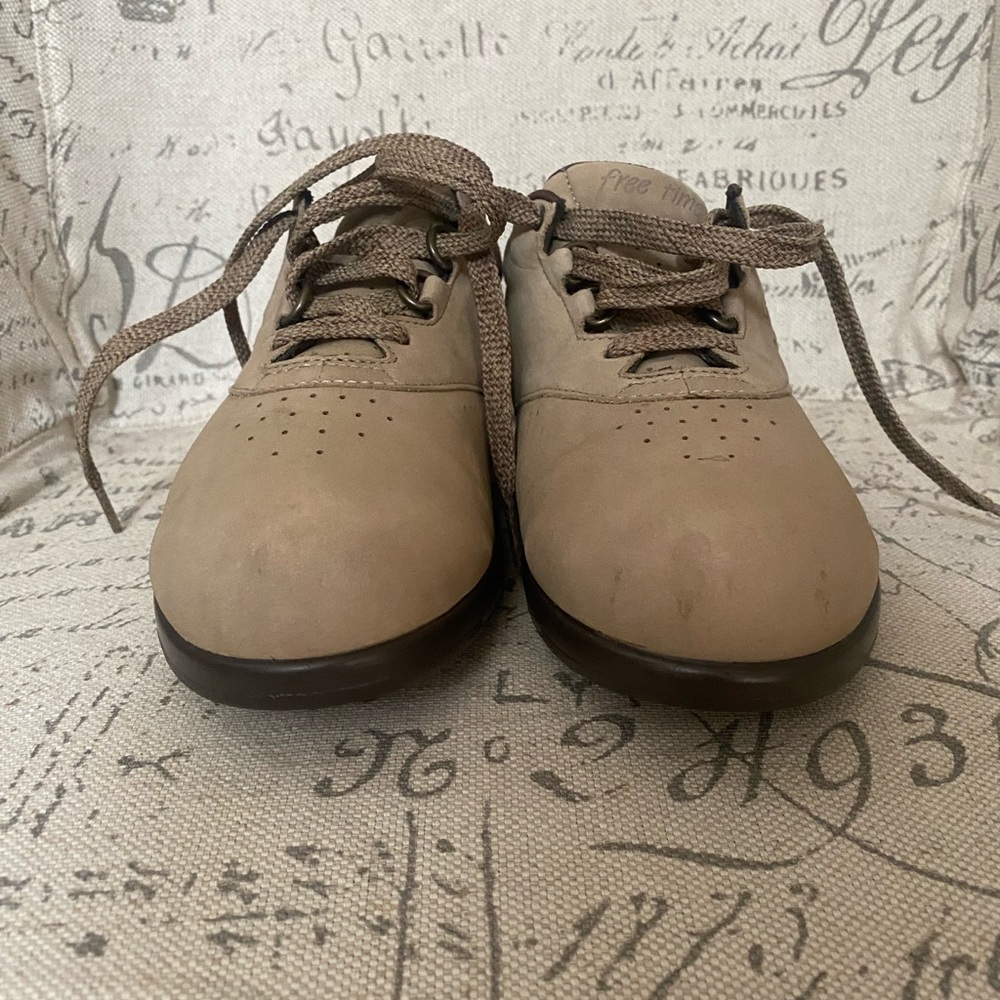 SAS Tripad Comfort ( Free Time) women’s shoes. Excellent condition. Size 7 N - Picture 4 of 17